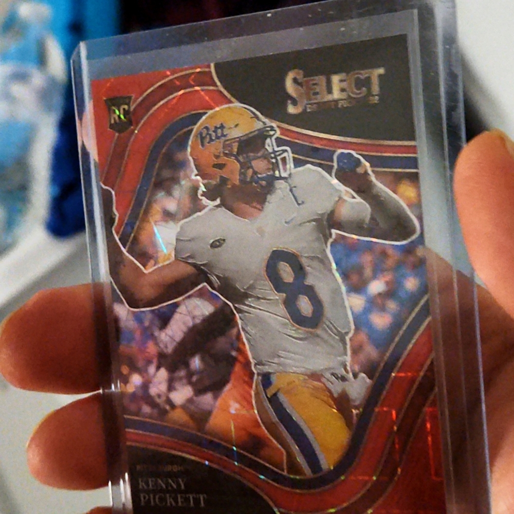 Select kenny pickett Rookie Card